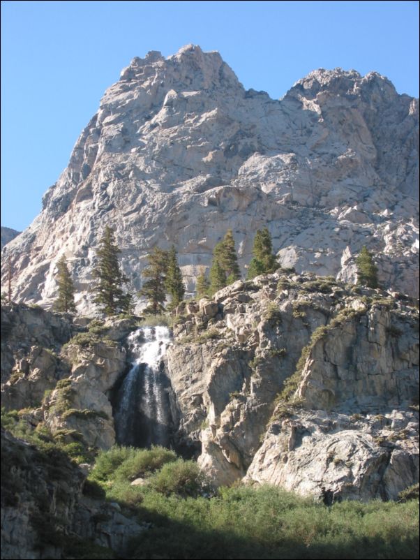 2005-08-13 Kearsarge Pinnacles (72) Waterfall near Onion Valley parking